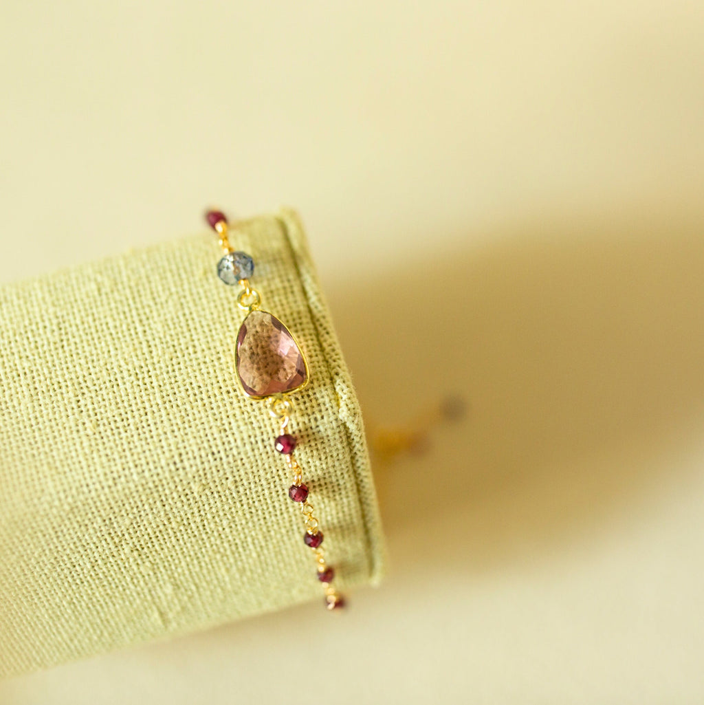 Rhodolite Garnet Gold Isla Collection