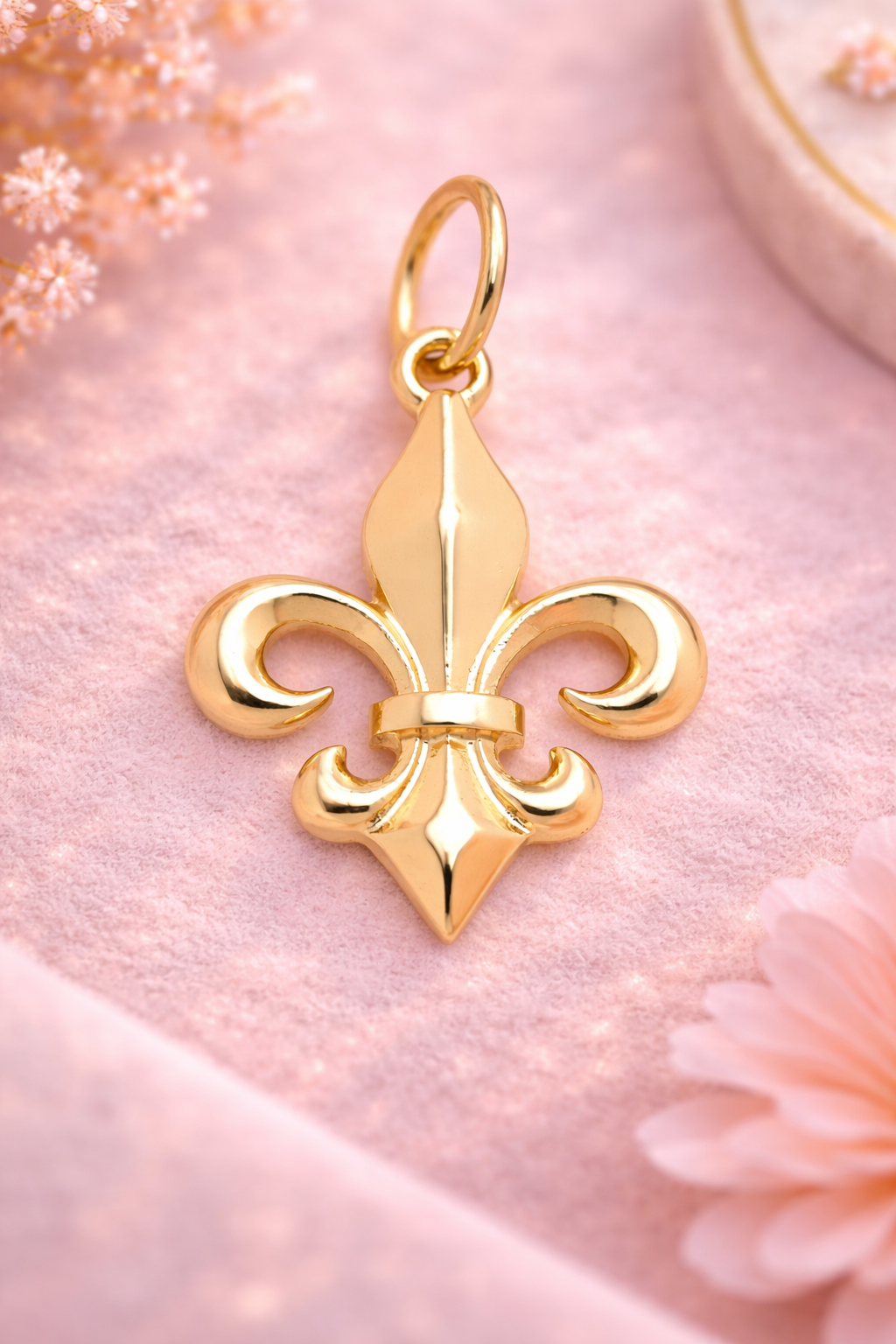 Bayou Fleur Glow Charm