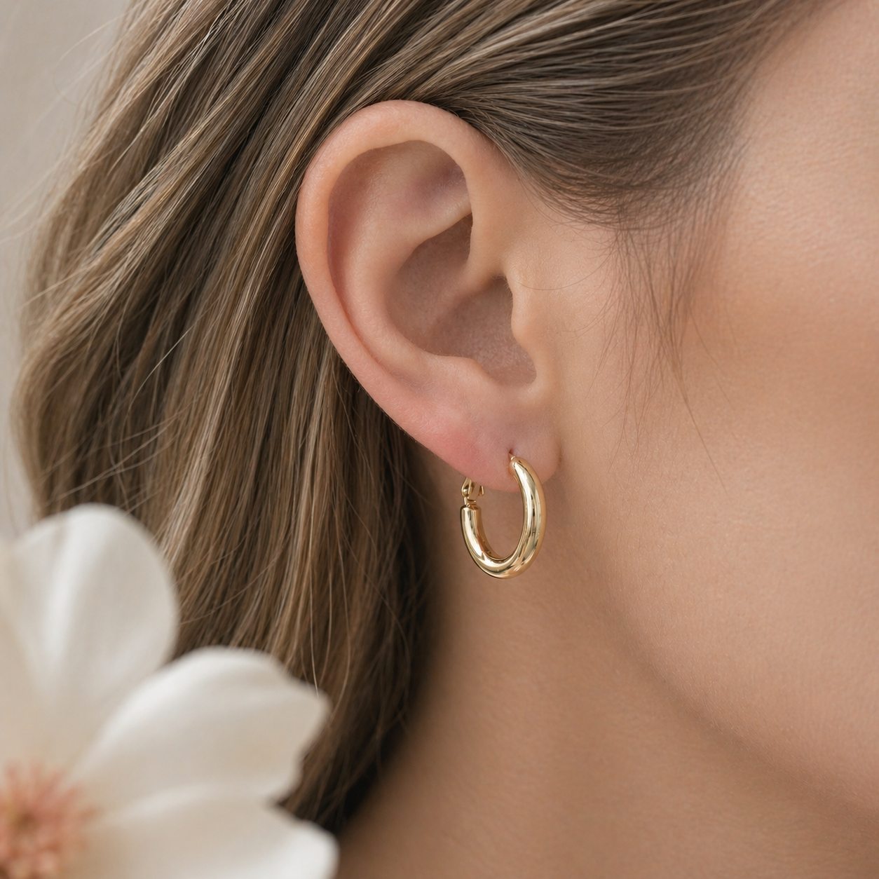 Golden Glow Everyday Hoops