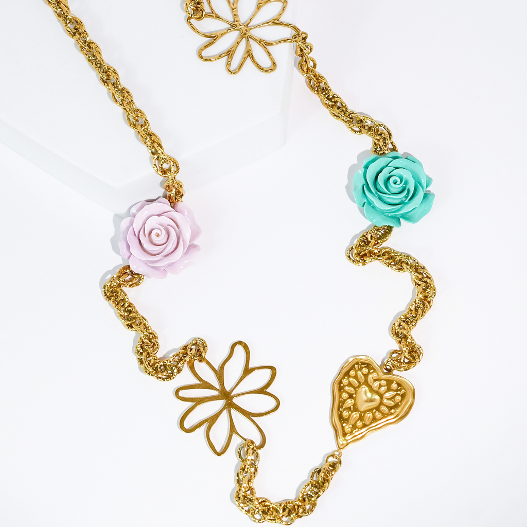 water proof Petal & Heart Parade Necklace