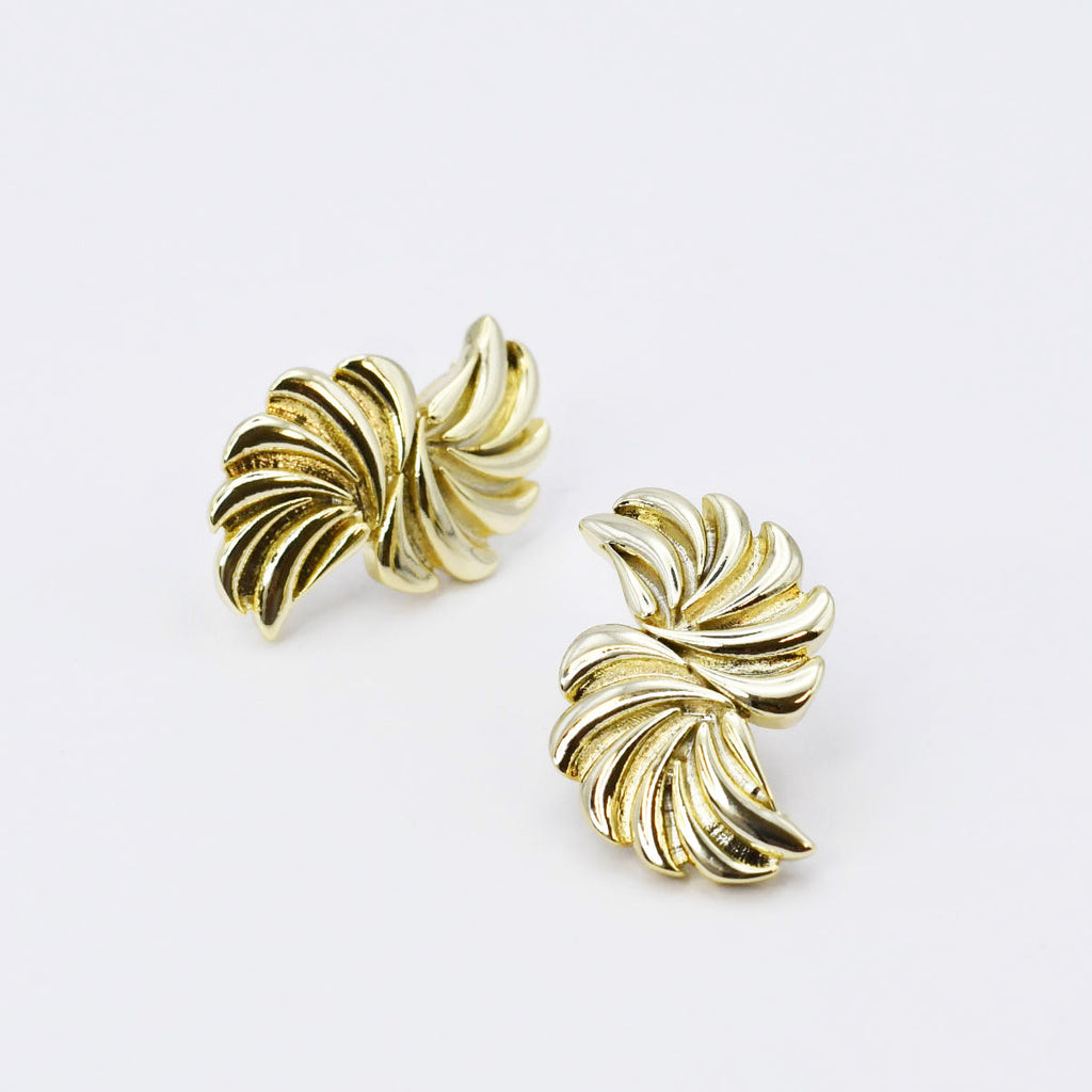 Pinwheel Gold Earring
