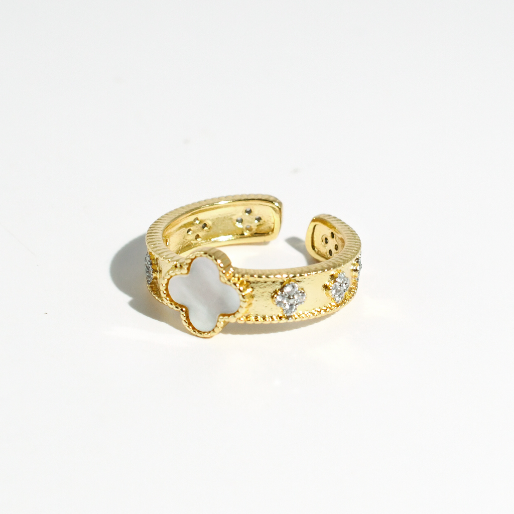Sweet Clover Ring