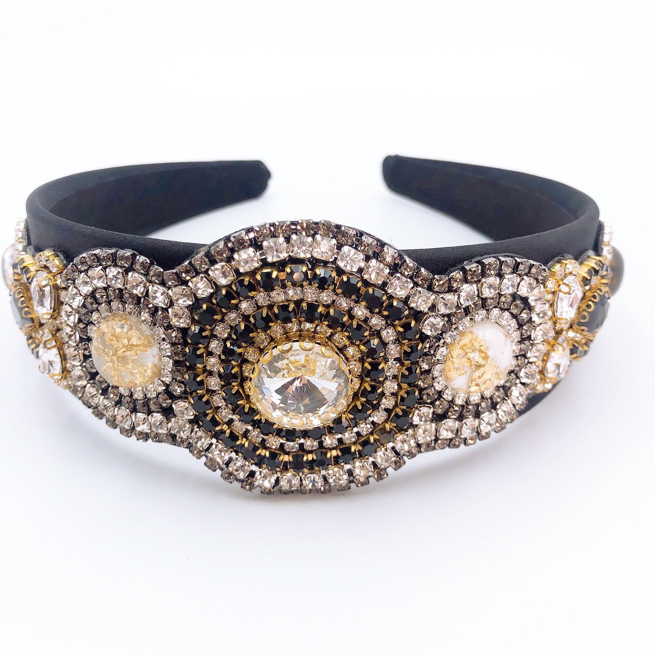 Queen crystal black